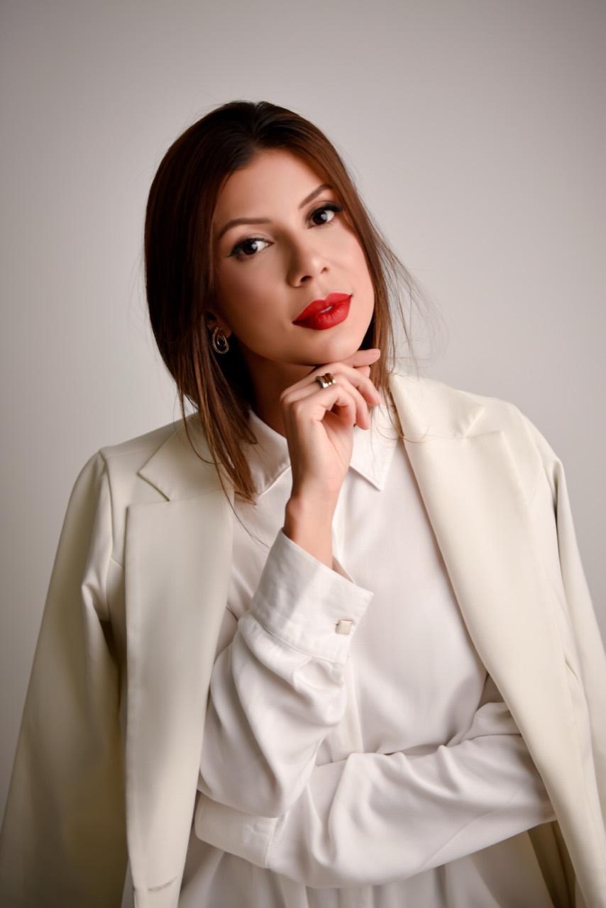 Rosana Schmit, Lash Designer
